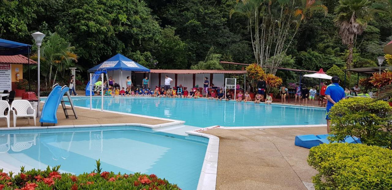Balneario Chorillano Hotel Villavicencio Ngoại thất bức ảnh