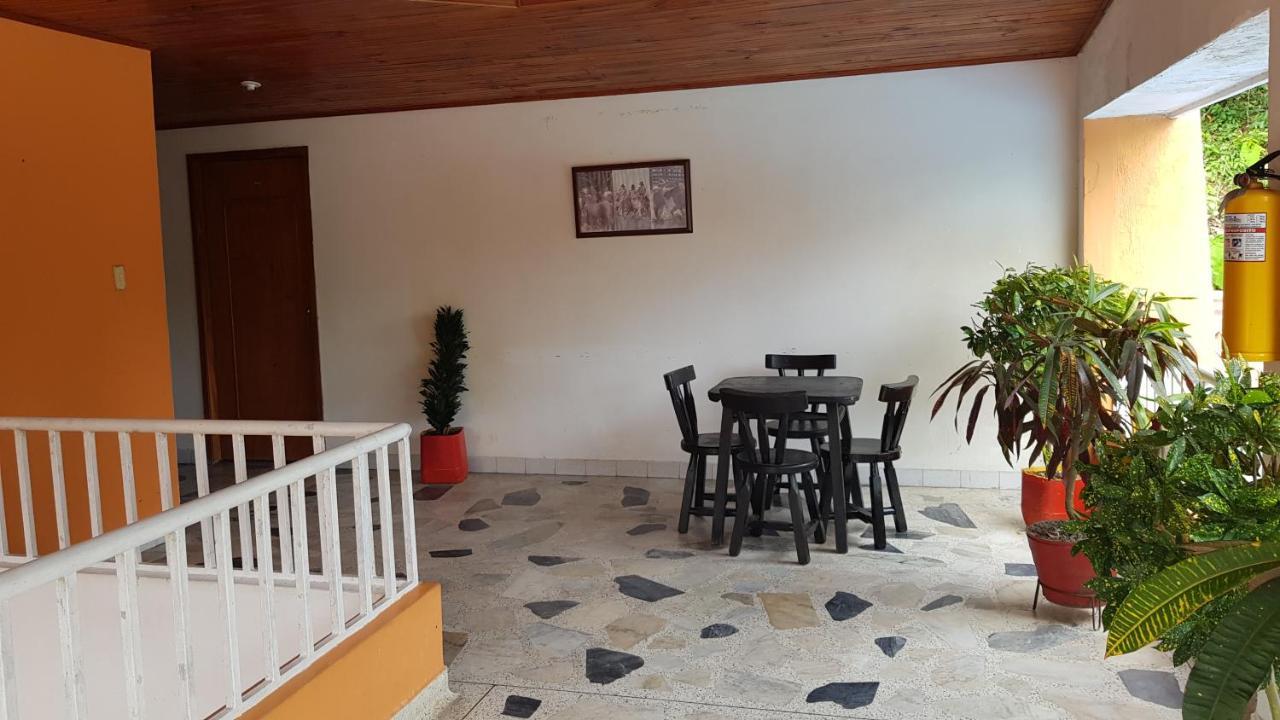 Balneario Chorillano Hotel Villavicencio Ngoại thất bức ảnh