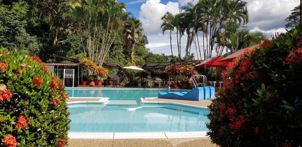 Balneario Chorillano Hotel Villavicencio Ngoại thất bức ảnh